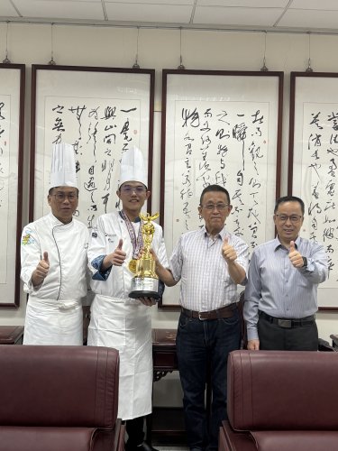 恭賀本校餐飲管理系學生參加 《2026第五屆GCCM馬來西亞環球廚藝聯盟巡迴挑戰賽》勇奪1金、1銅